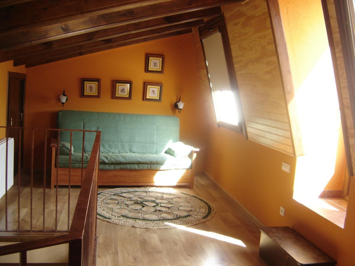 Hostal Casa Laure Y Mª Jose Arens de Lledo Exterior foto